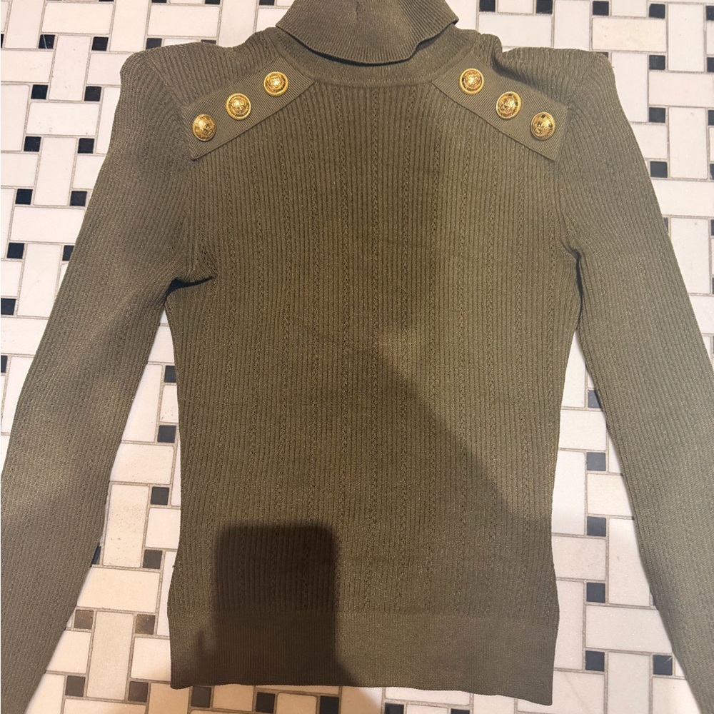 Balmain Olive Green Ribbed Turtleneck Gold Button Shoulder Sweater EU 34 - Picture 4 of 14